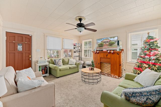 7 Gordon Street, Charleston, SC 29403