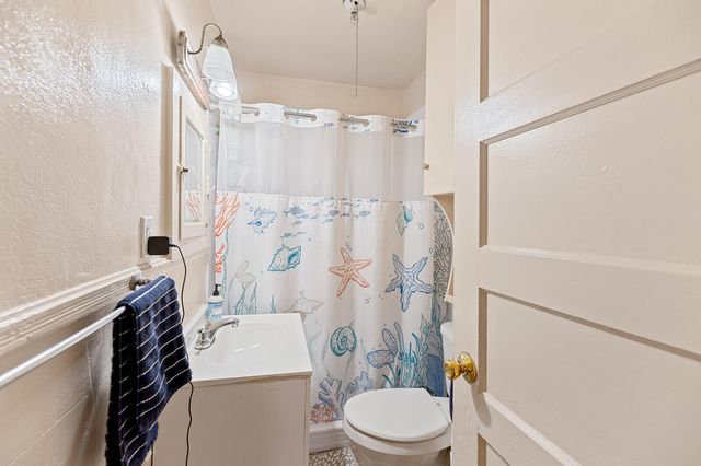 7 Gordon Street, Charleston, SC 29403