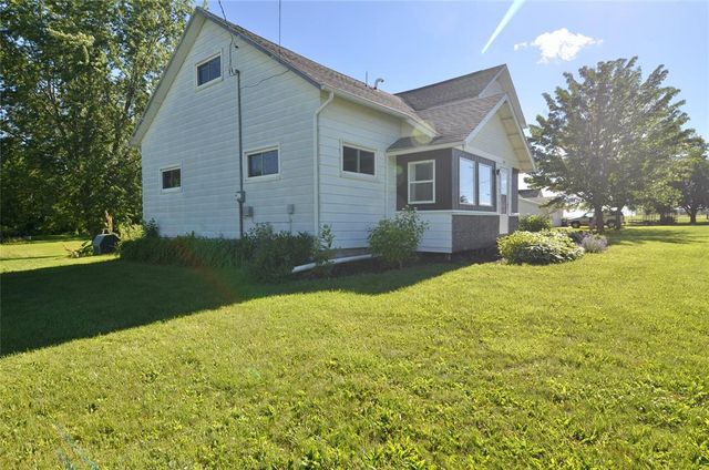 125 E Ingersoll Street, Boyd, WI 54726