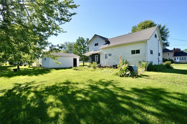 125 E Ingersoll Street, Boyd, WI 54726