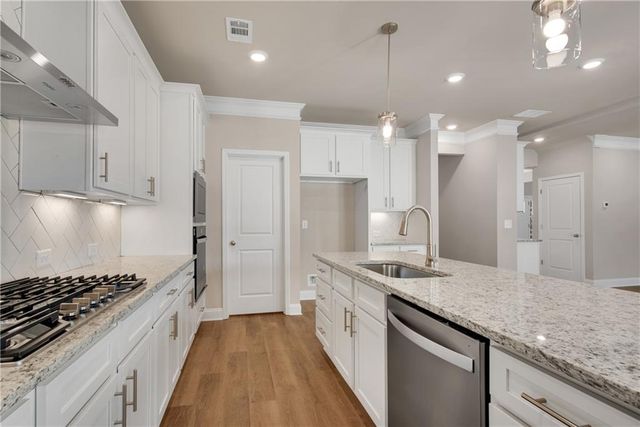 237 Cherokee Rose Lane, Hoschton, GA 30548