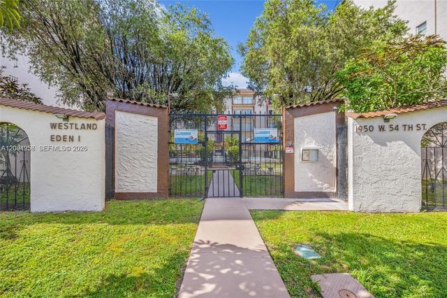 1950 W 54th Street 206, Hialeah, FL 33012