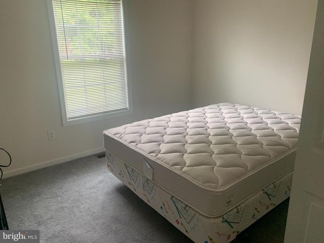 5548 BOUNDARY AVE, Rock Hall, MD 21661