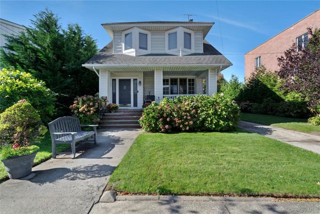 329 Beach 146th Street, Rockaway Park, NY 11694