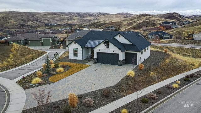 18357 N Burnt Car Way, Boise, ID 83714 property photo