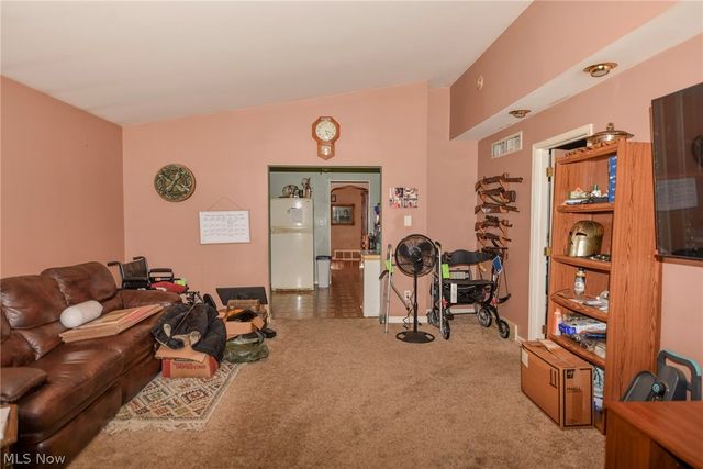 526 Ridge Road, Newton Falls, OH 44444