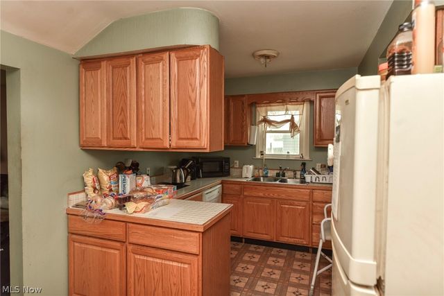 526 Ridge Road, Newton Falls, OH 44444