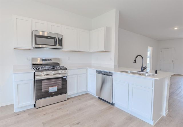 601 Caldwell Drive, Noble, OK 73068