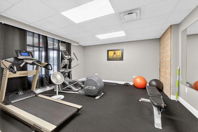 10 E Weber Road, 402, Columbus, OH 43202