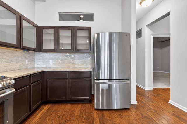 10 E Weber Road, 402, Columbus, OH 43202