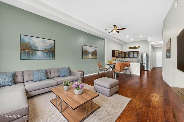 10 E Weber Road, 402, Columbus, OH 43202