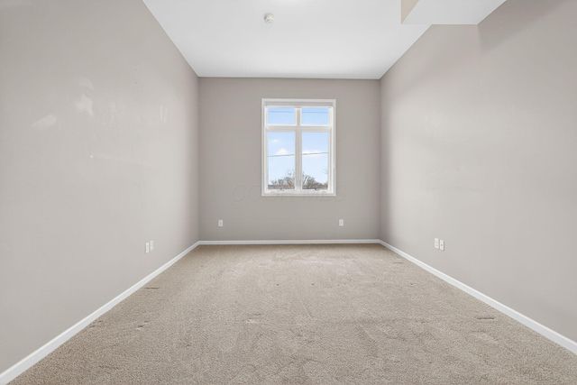 10 E Weber Road, 402, Columbus, OH 43202