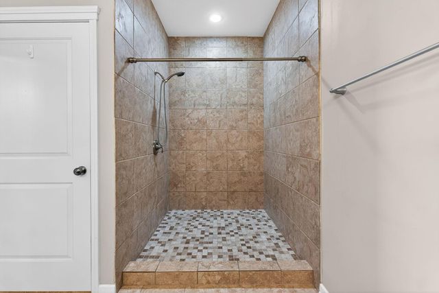 10 E Weber Road, 402, Columbus, OH 43202