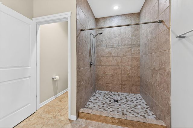 10 E Weber Road, 402, Columbus, OH 43202