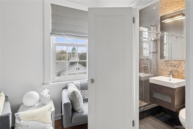 9 Tanglewylde Avenue 4B, Bronxville, NY 10708