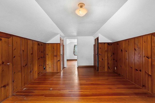 1030 HICKORY HILL DRIVE, Green Bay, WI 54304