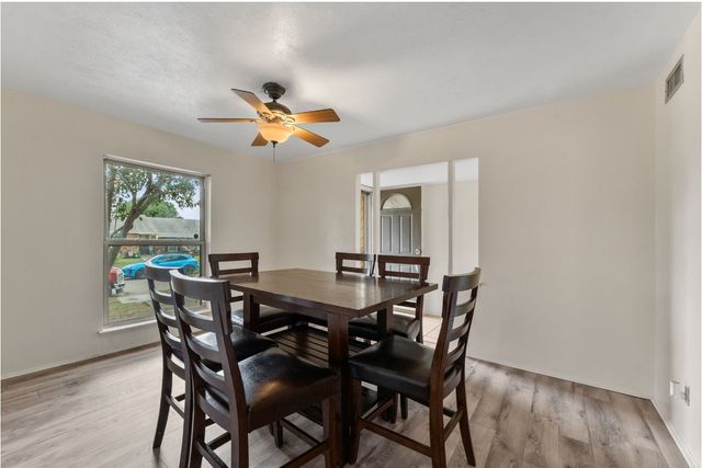 3321 Edgecliff Drive, Garland, TX 75043