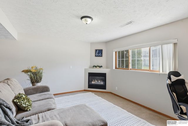 15528 Margo Street, Omaha, NE 68138