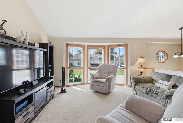 15528 Margo Street, Omaha, NE 68138