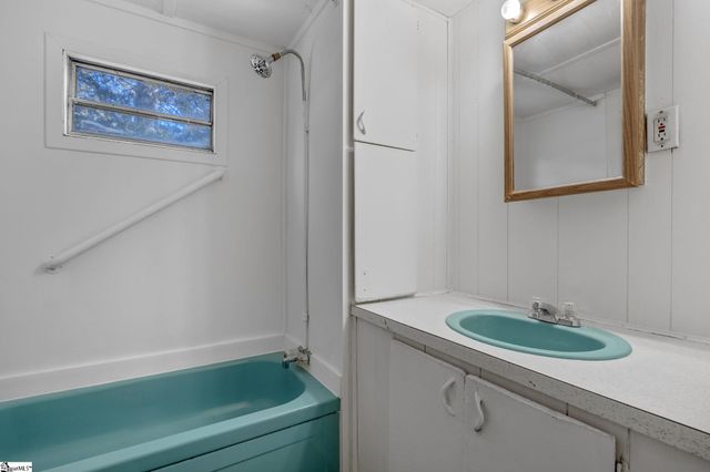 204 Hiles Street, Easley, SC 29642