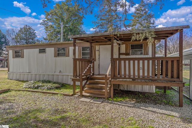 204 Hiles Street, Easley, SC 29642