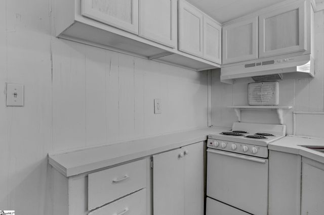 204 Hiles Street, Easley, SC 29642