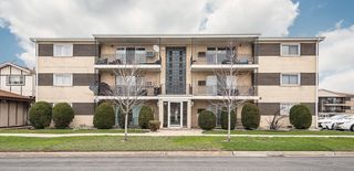 9407 S Roberts Road 3SE, Hickory Hills, IL 60457