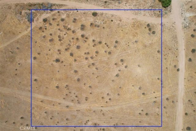 29 Little Beaver, Apple Valley, CA 92307
