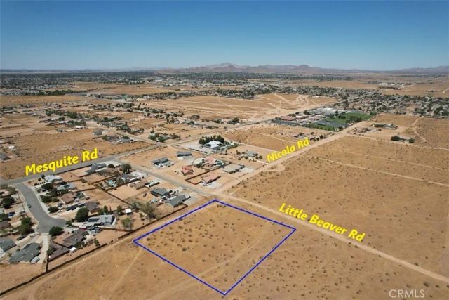 29 Little Beaver, Apple Valley, CA 92307