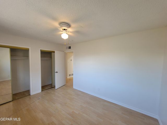 6836 ORIZABA Avenue, El Paso, TX 79912