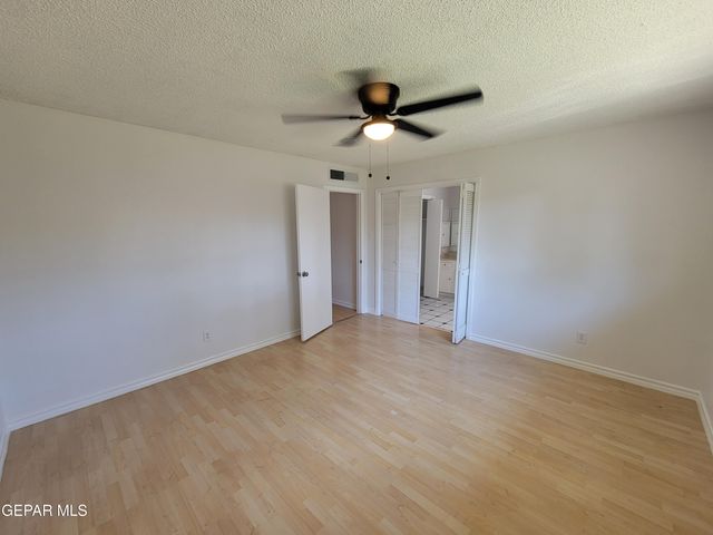 6836 ORIZABA Avenue, El Paso, TX 79912