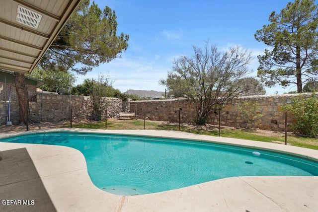 6836 ORIZABA Avenue, El Paso, TX 79912