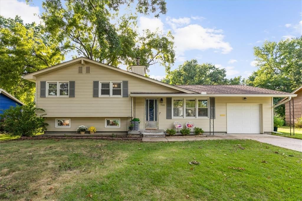 7114 Larsen Street, Shawnee, KS 66203