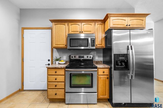 635 E Brian St Street, Tea, SD 57064