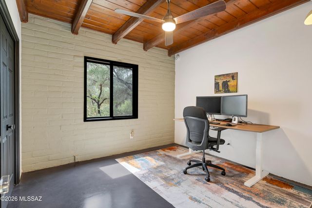 6944 N Vista Place, Tucson, AZ 85704
