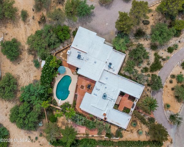 6944 N Vista Place, Tucson, AZ 85704