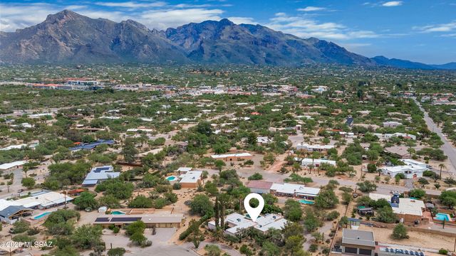 6944 N Vista Place, Tucson, AZ 85704