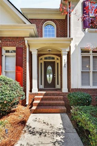 1009 Lyndhurst Way, Conyers, GA 30013