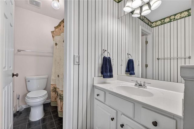 1009 Lyndhurst Way, Conyers, GA 30013