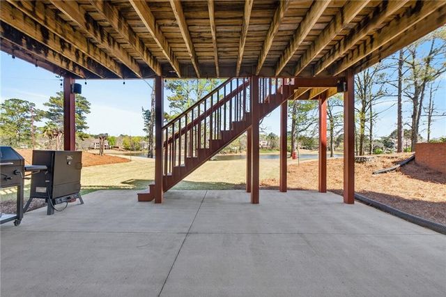 1009 Lyndhurst Way, Conyers, GA 30013