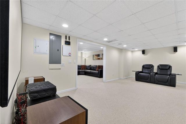 1009 Lyndhurst Way, Conyers, GA 30013