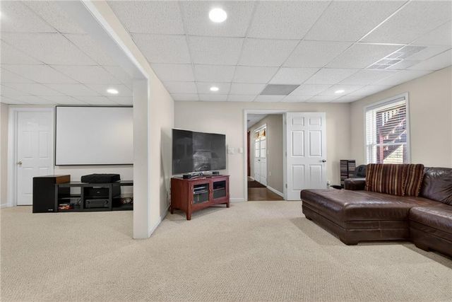 1009 Lyndhurst Way, Conyers, GA 30013