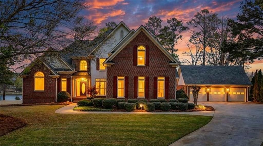 1009 Lyndhurst Way, Conyers, GA 30013