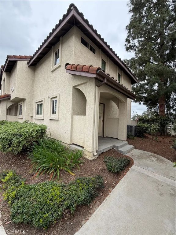23391 La Crescenta, Mission Viejo, CA 92691