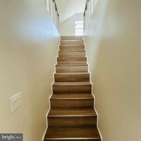 352 ROOSEVELT AVE, Lindenwold, NJ 08021