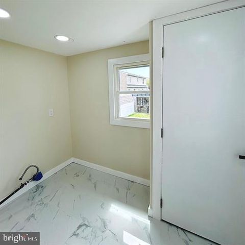 352 ROOSEVELT AVE, Lindenwold, NJ 08021