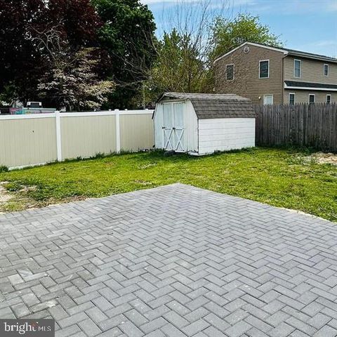 352 ROOSEVELT AVE, Lindenwold, NJ 08021