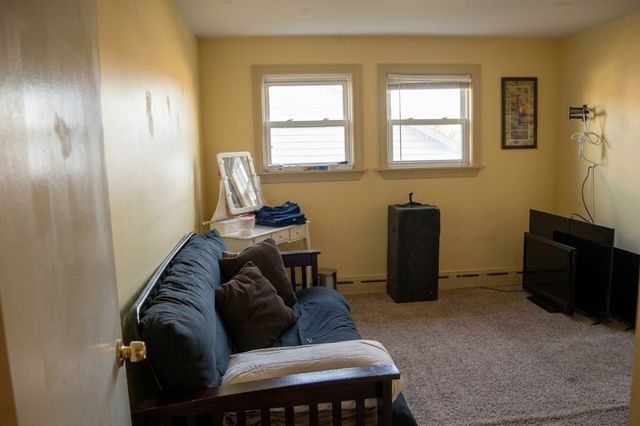 21 Graham, Leominster, MA 01453