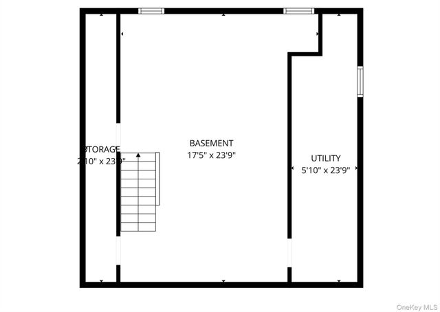 11 Val Court, Holbrook, NY 11741