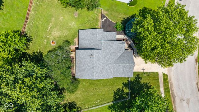 8536 Friendship Lane, Indianapolis, IN 46217